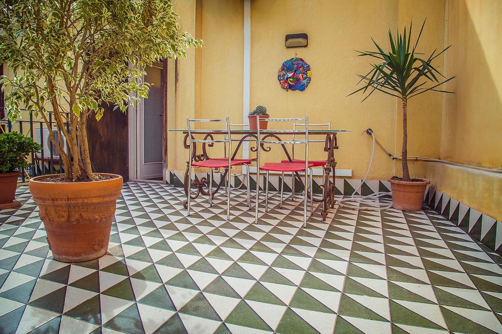 Palazzo Trinacria Apartment Palermo Exterior photo