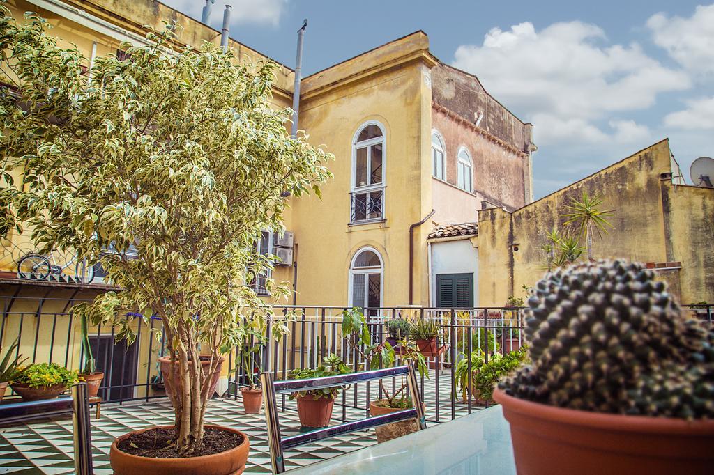 Palazzo Trinacria Apartment Palermo Exterior photo